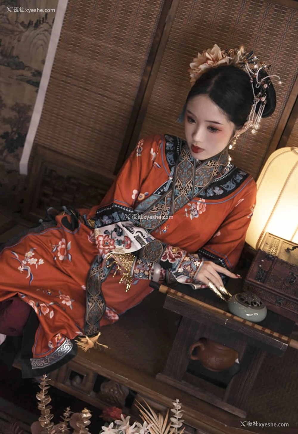 1P - 网红美女钛合金TiTi – 清朝极品玉妃