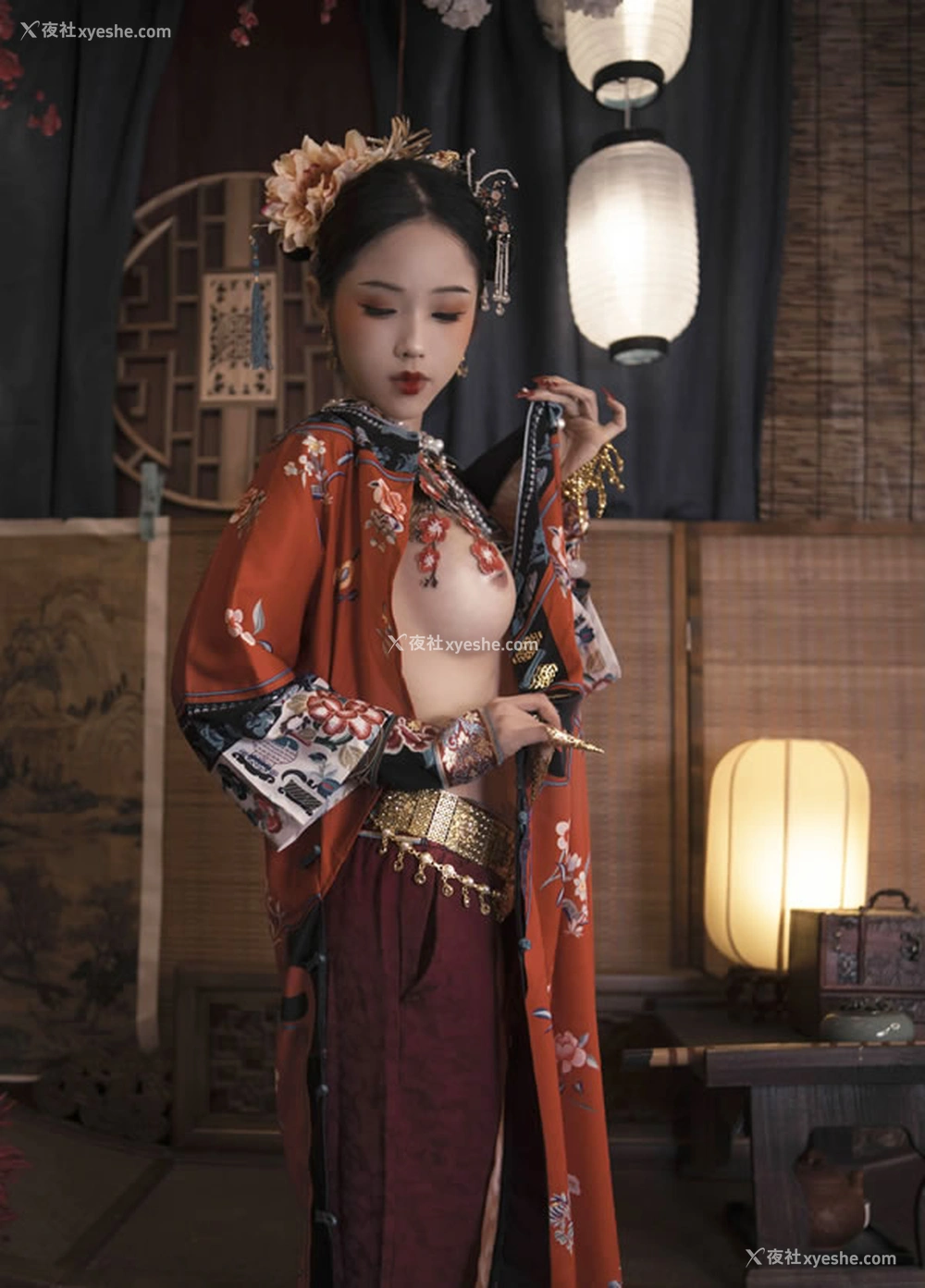 1P - 网红美女钛合金TiTi – 清朝极品玉妃