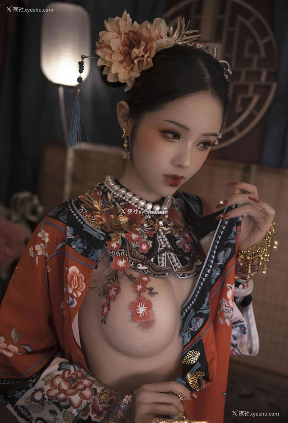 1P - 网红美女钛合金TiTi – 清朝极品玉妃
