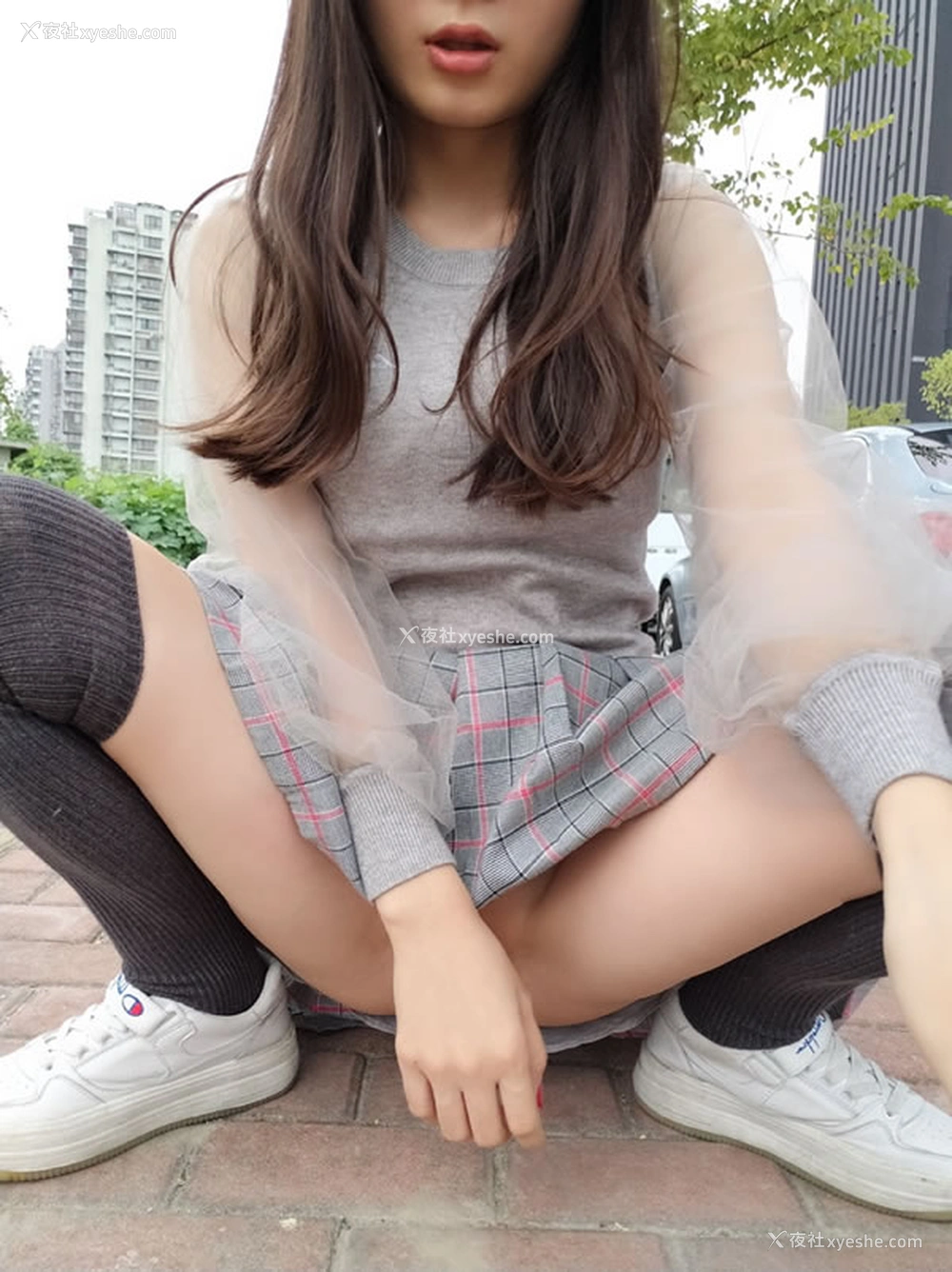 1P - 可爱的小胖丁-写字楼前夹小怪兽无圣光套图
