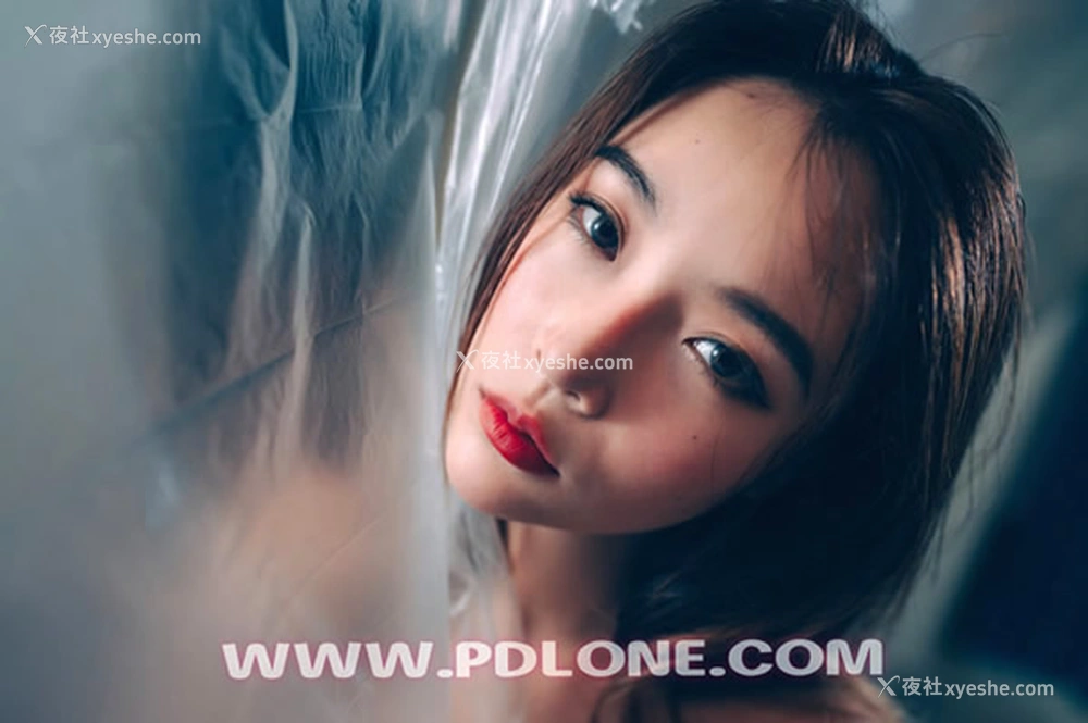 1P - 潘多拉NO.326期长发女孩胶纸裹身无圣光写真