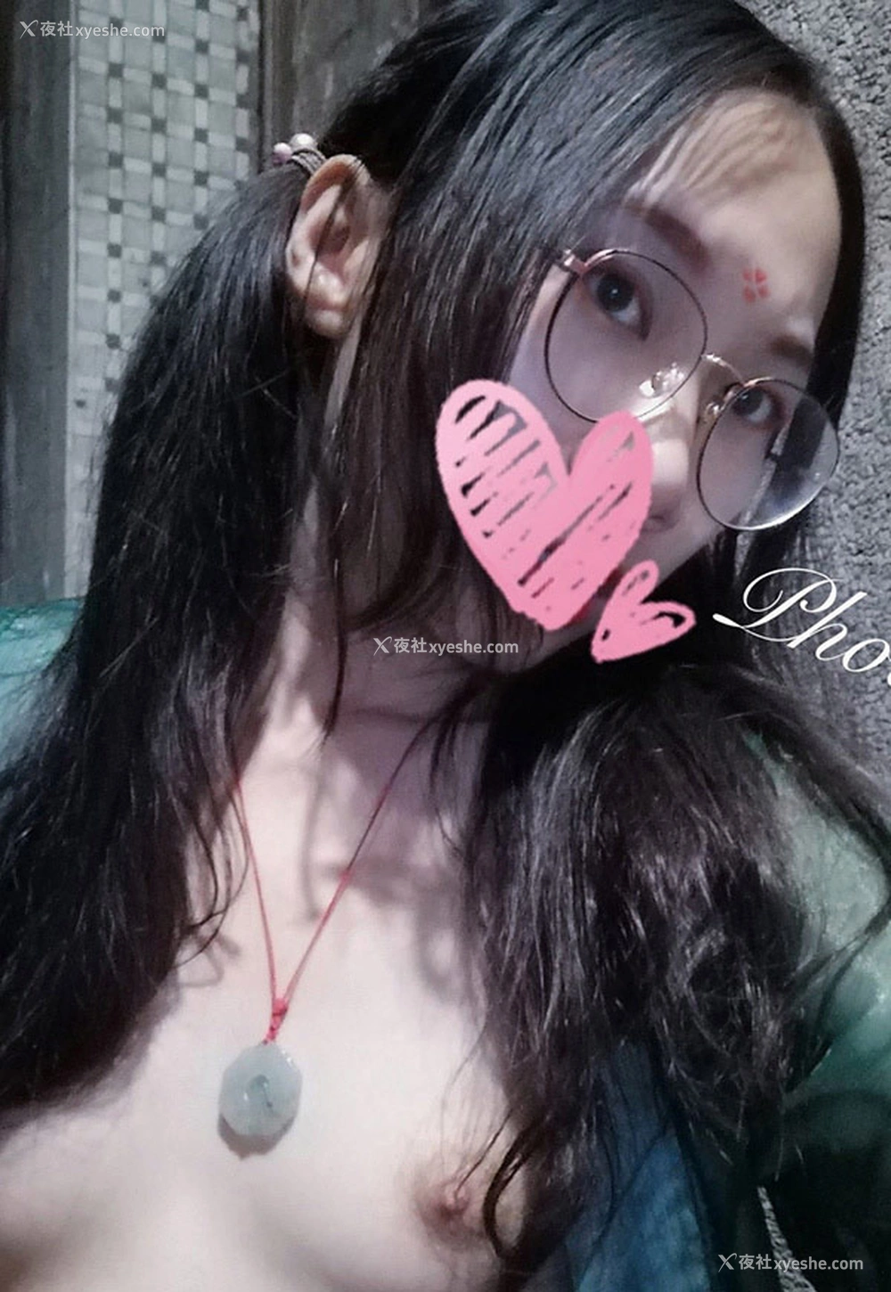 1P - 爱露出的FSS小姐姐私拍尺度合集