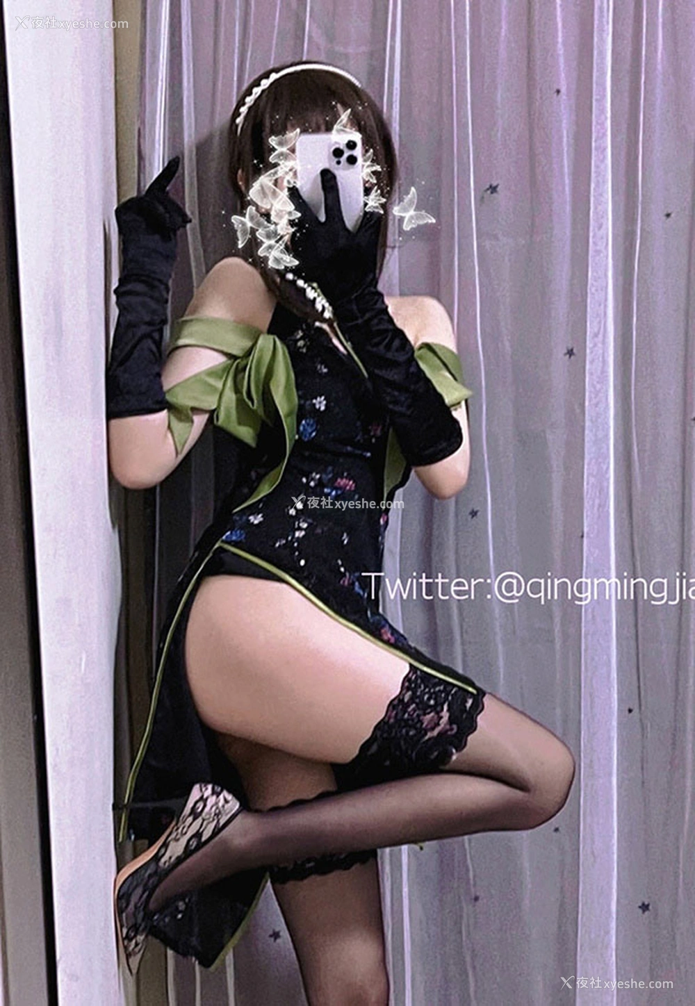1P - 福利姬小青茗 黑丝旗袍