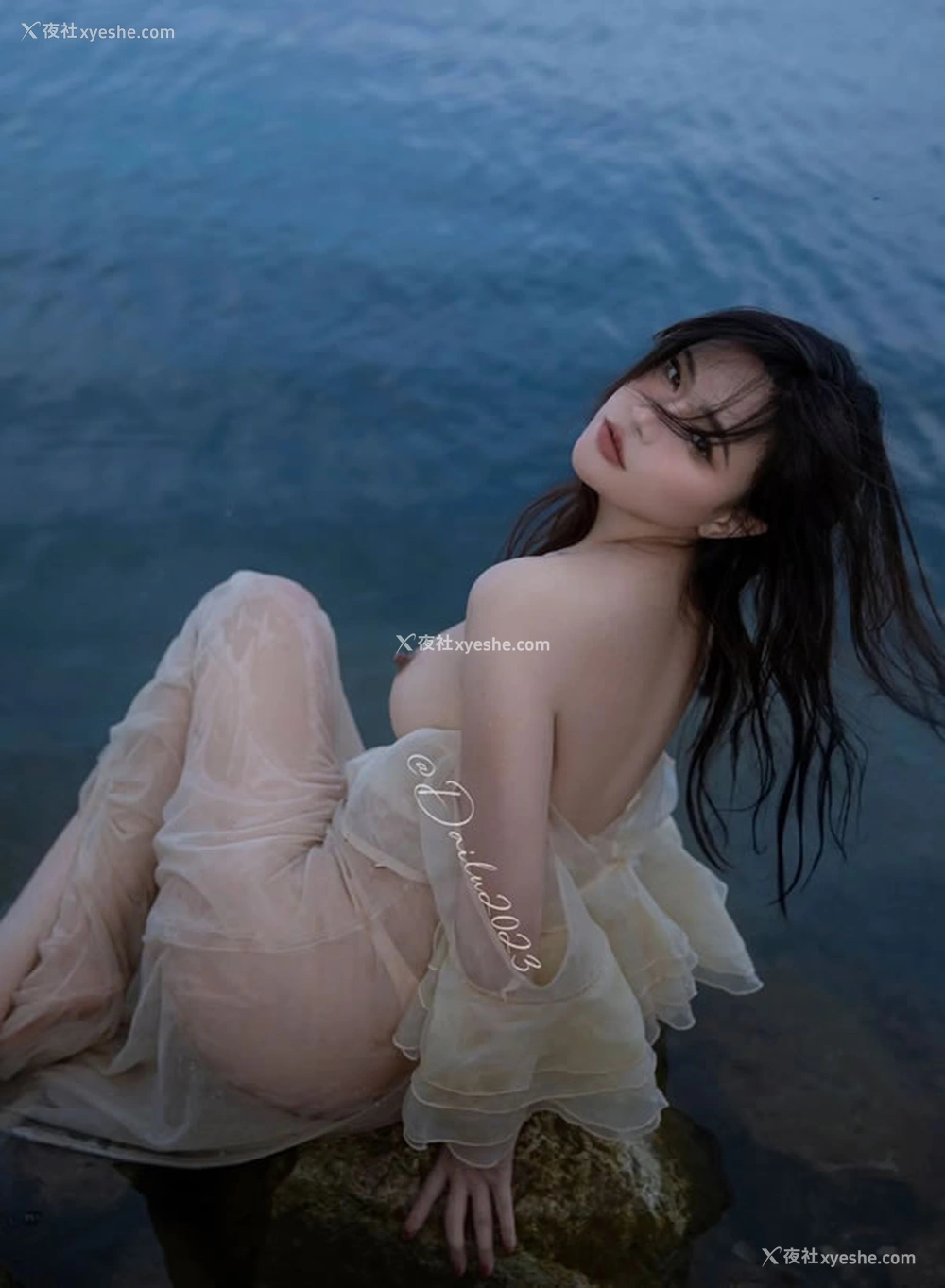1P - 推特美女岱璐 模特无圣光唯美合集