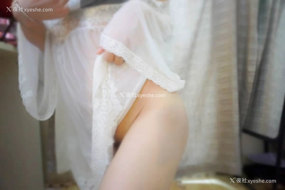 1P - 极品网红美女无圣光人体套图写真合集