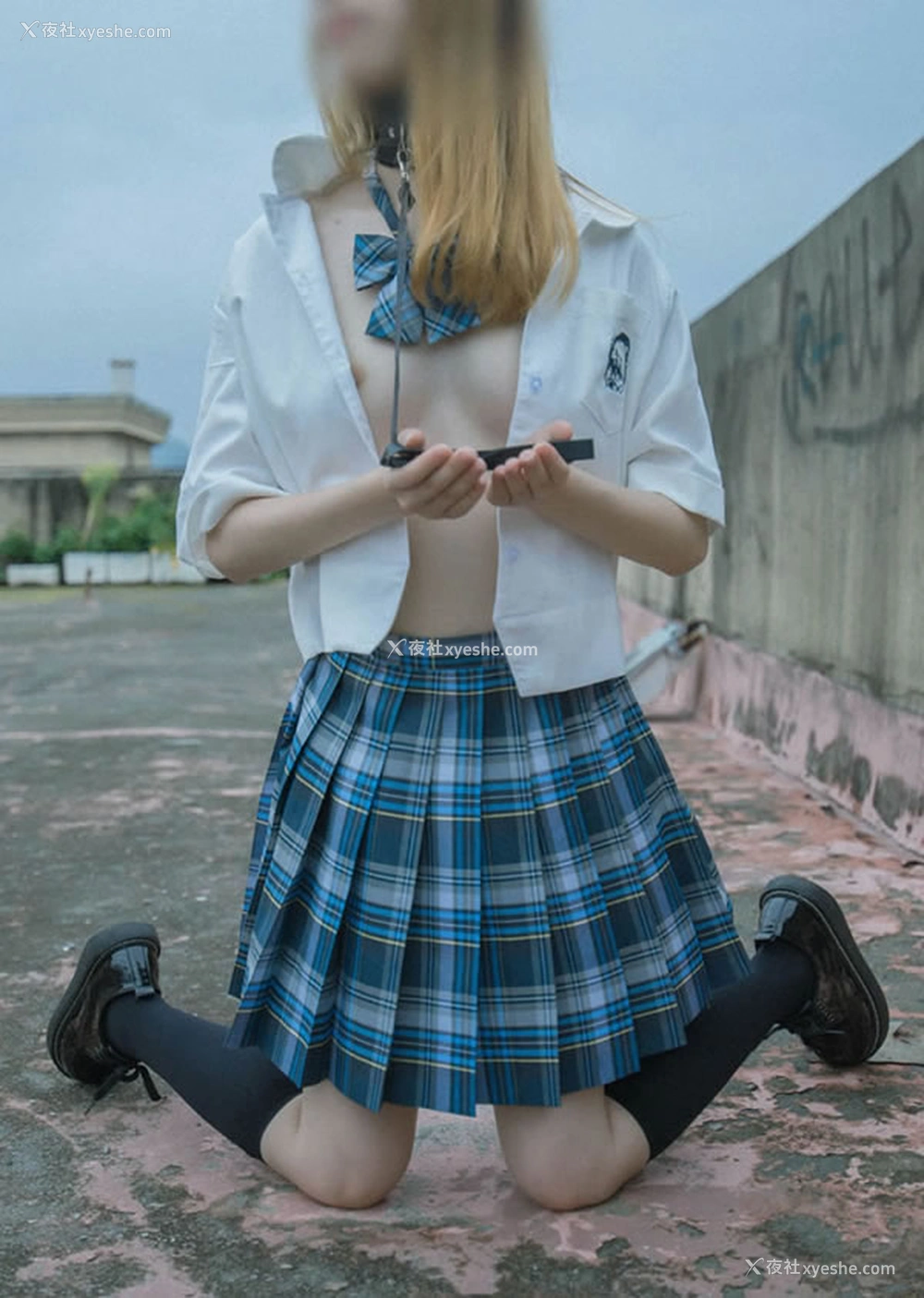 1P - 鹿初摄影非公开首秀无圣光人体图集