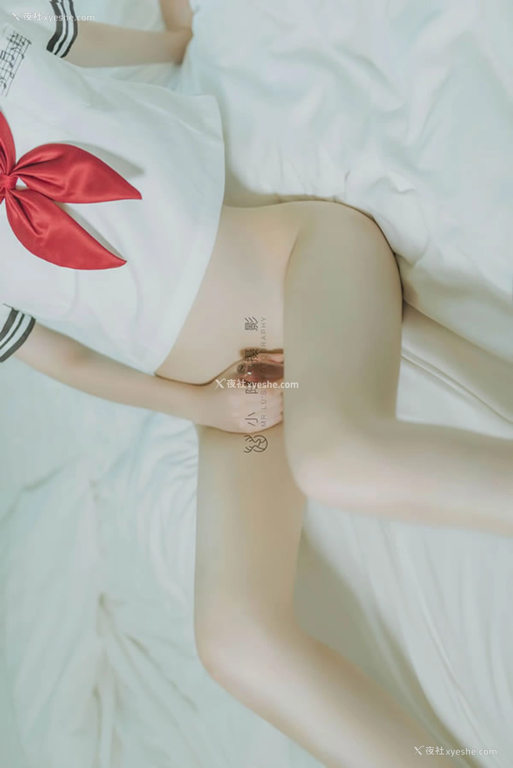 1P - 鹿初摄影非公开首秀无圣光人体图集