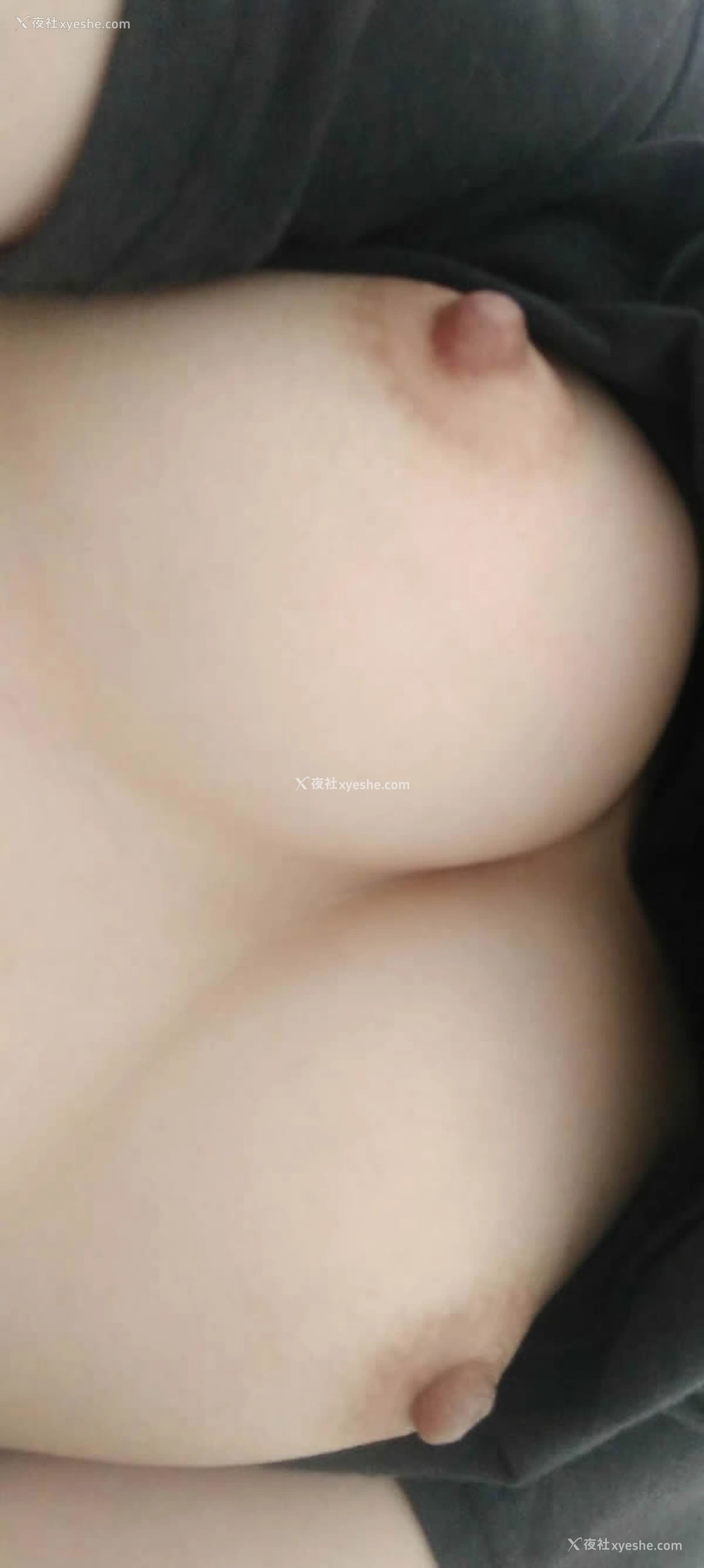 1P - 极品萝莉网红安久奈白露出无圣光套图