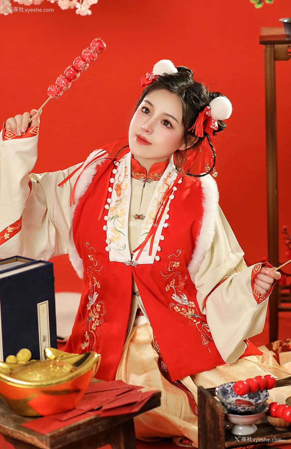1P - 极品福利姬桃暖酱-兔年唯美尺度图集