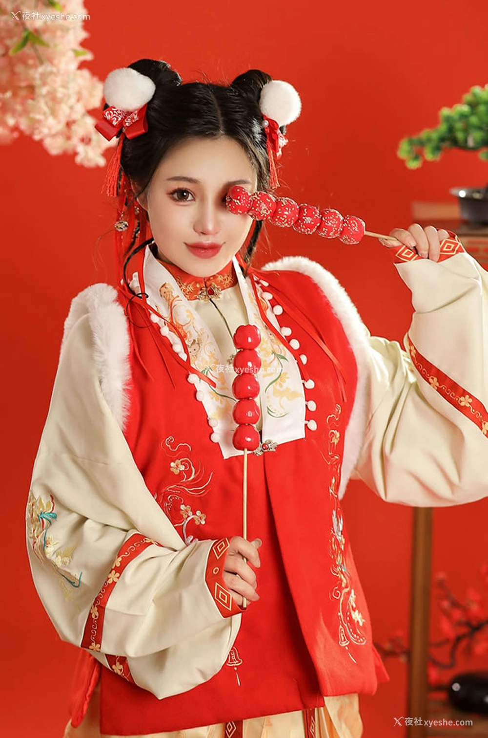 1P - 极品福利姬桃暖酱-兔年唯美尺度图集