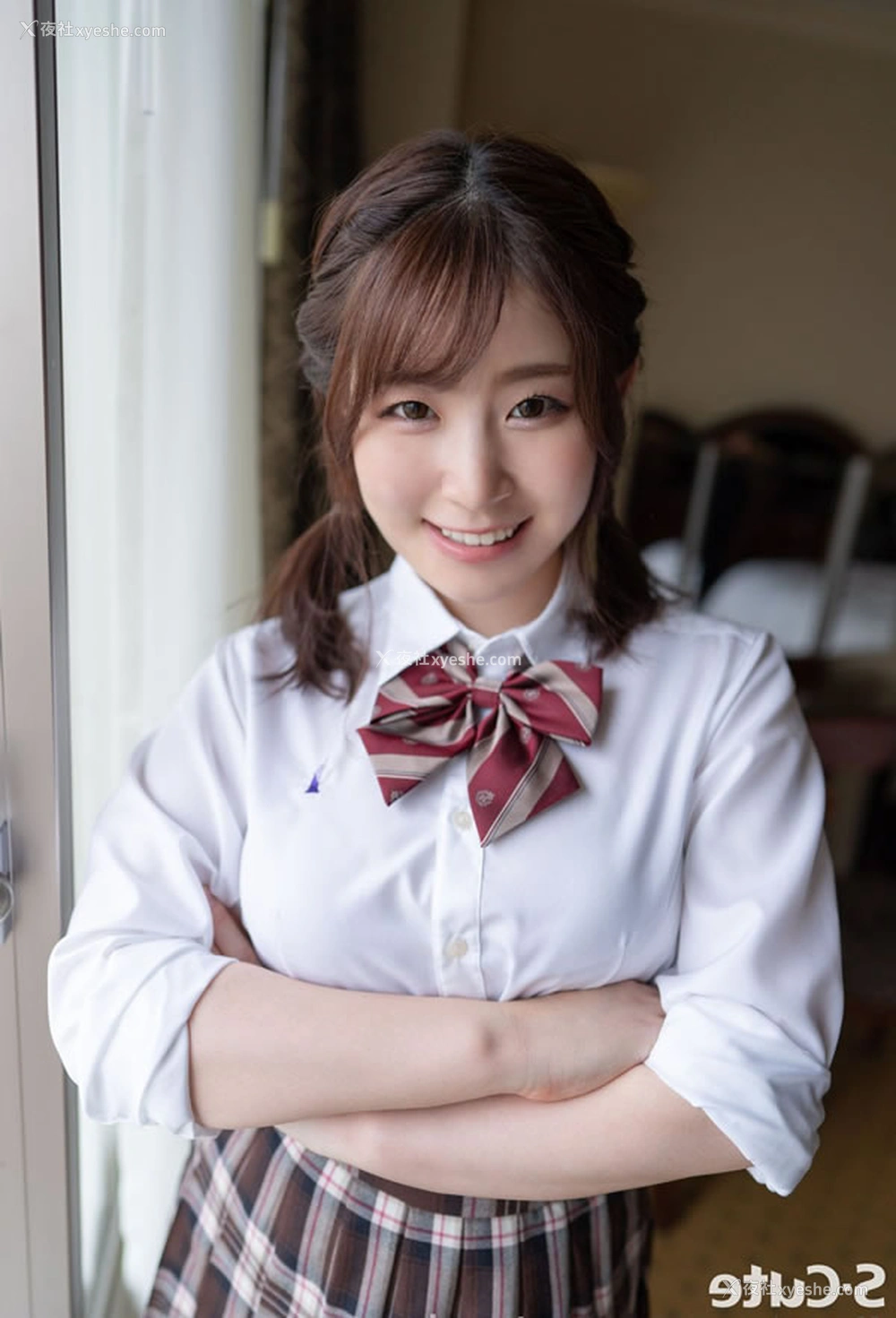 1P - 清新小美女私拍无圣光人体合集