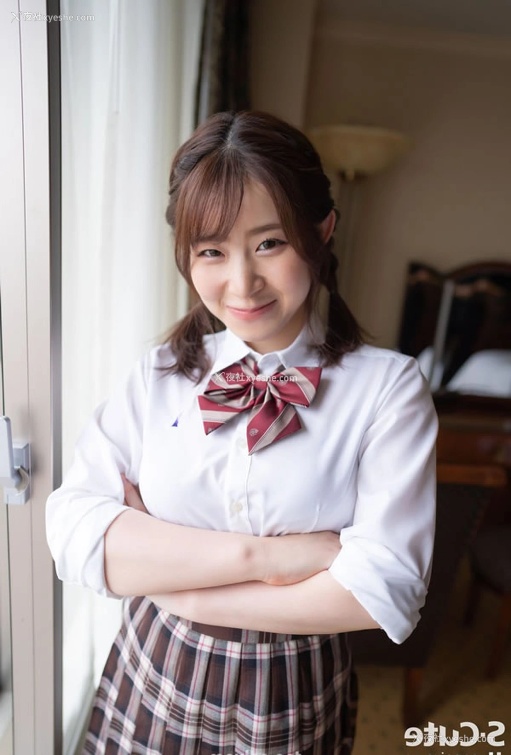 1P - 清新小美女私拍无圣光人体合集