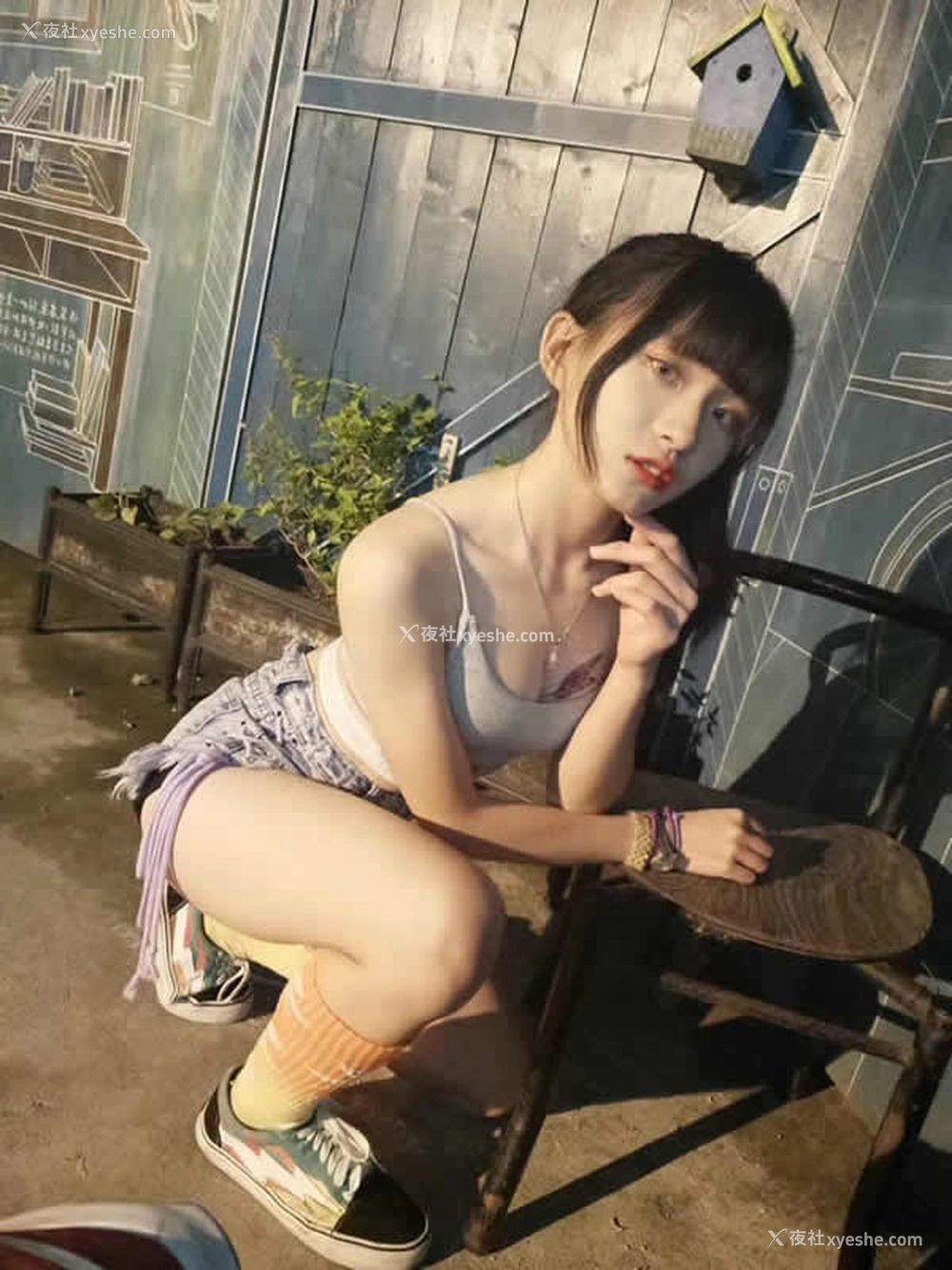 1P - 台湾小辣妹私拍无圣光视图