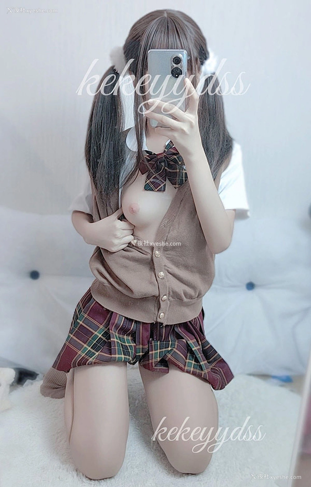 1P - 可爱福利姬@可可yyds 尺度私拍视图2