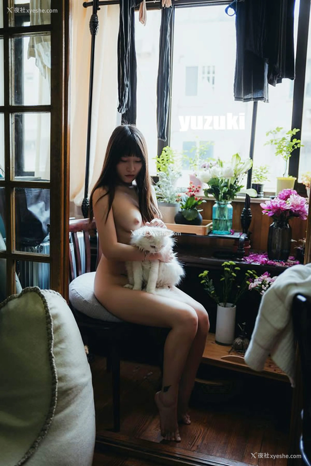 1P - 极品柚木之网红萝莉民宅双女诱惑无圣光人体艺术套图写真