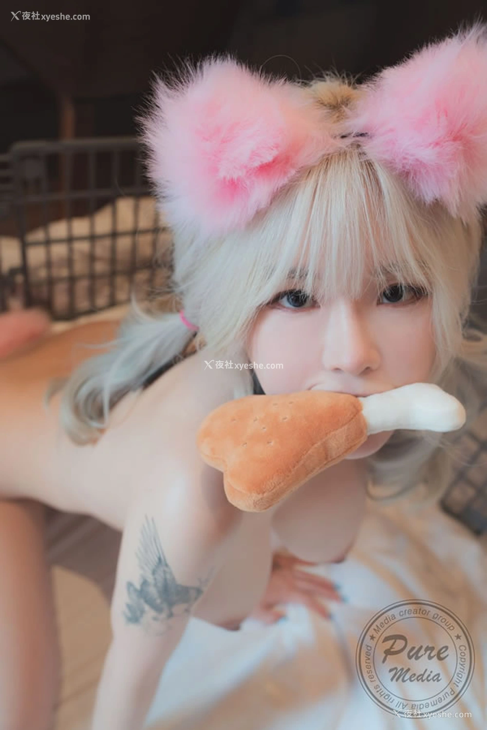 1P - 上围极致丰满的美女Lovey调教版无圣光图集2