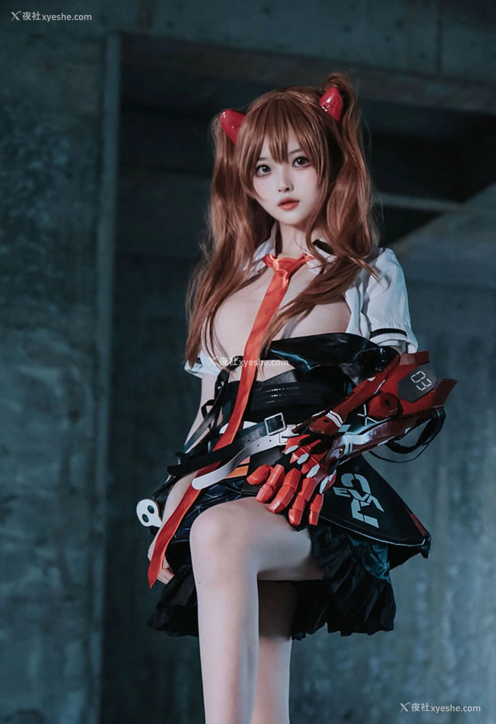 1P - 福利姬白莉爱吃巧克力 – 明日香