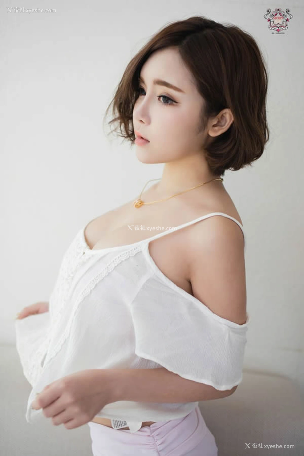 1P - Secret蜜蜜第一期混血美女无圣光人体艺术套图写真