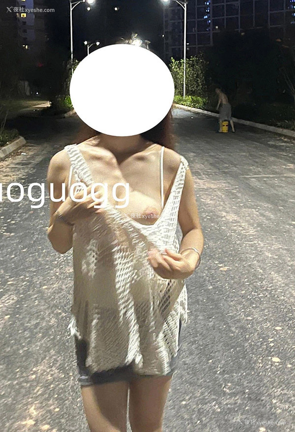 1P - 露出系巨乳福利姬@huoguogg 尺度私拍合集3