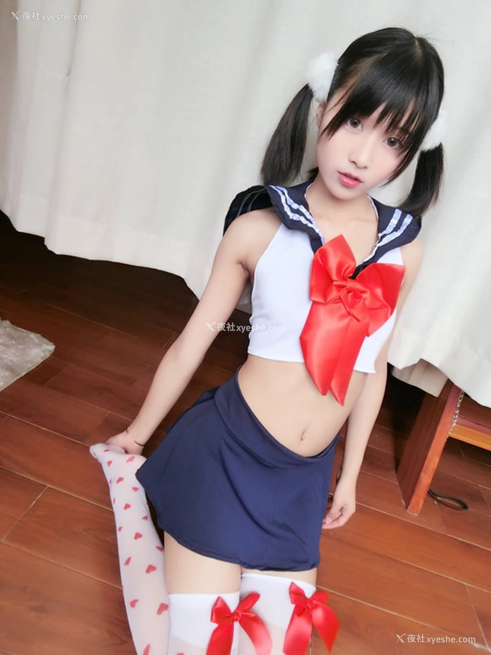 1P - 福利姬我是一只啾-水手服大尺度图集
