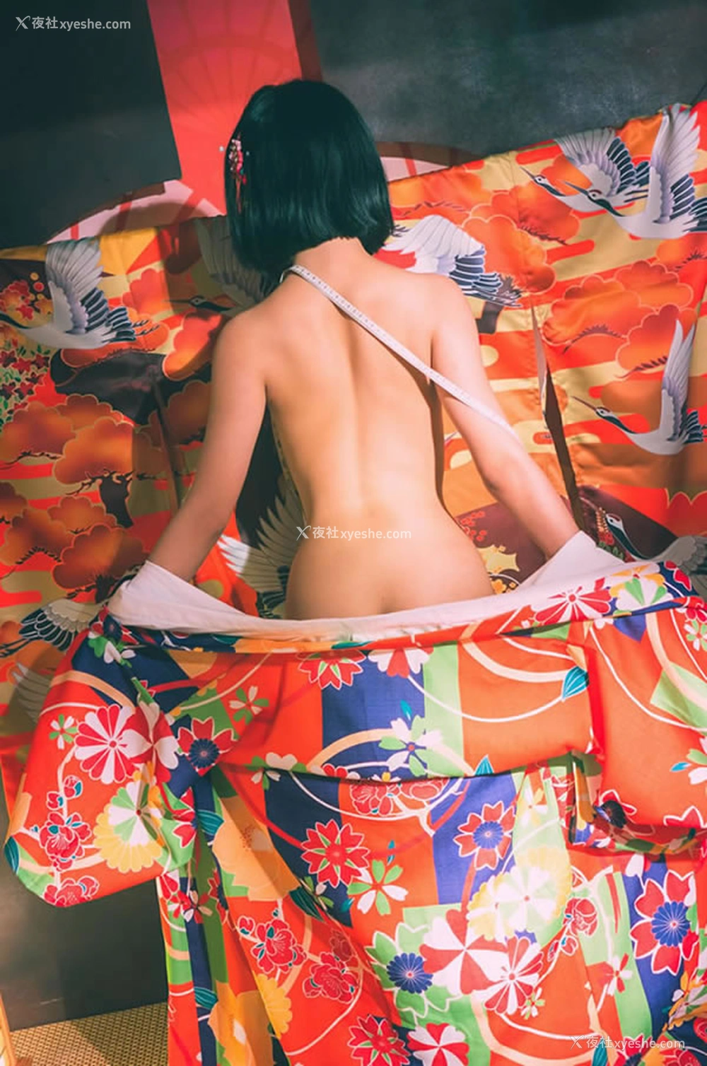 1P - 摄影师黄金王作品-制衣无圣光套图