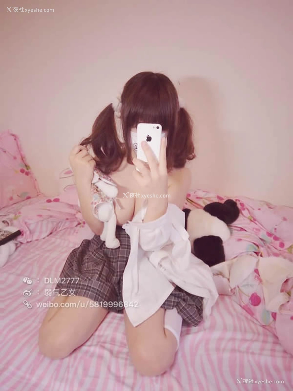 1P - 微博红人弱气乙女无圣光人体艺术套图写真4