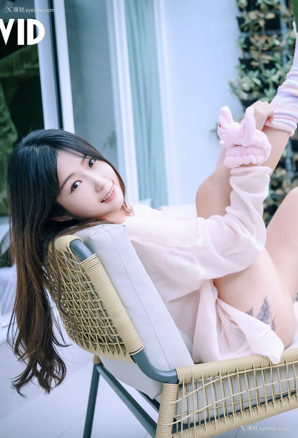 1P - 肉包小美女居家私拍透视衣无圣光图集2