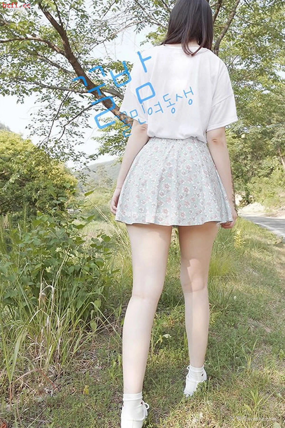 1P - 颜值超高的清纯大奶小女神无圣光套图