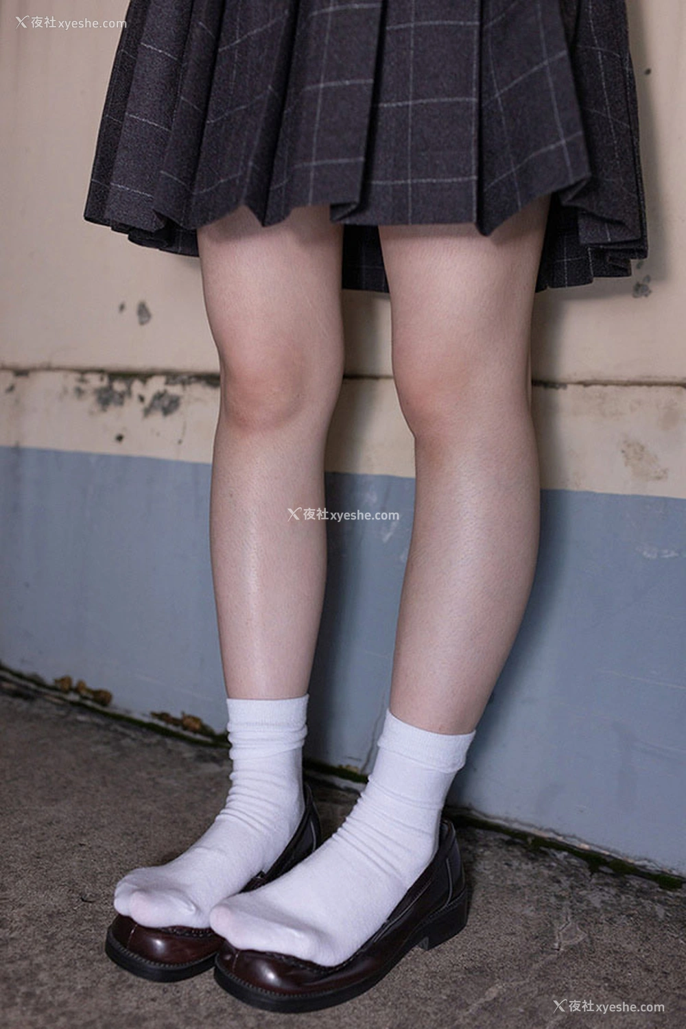 1P - 少女秩序内部定制校服天台露出视图