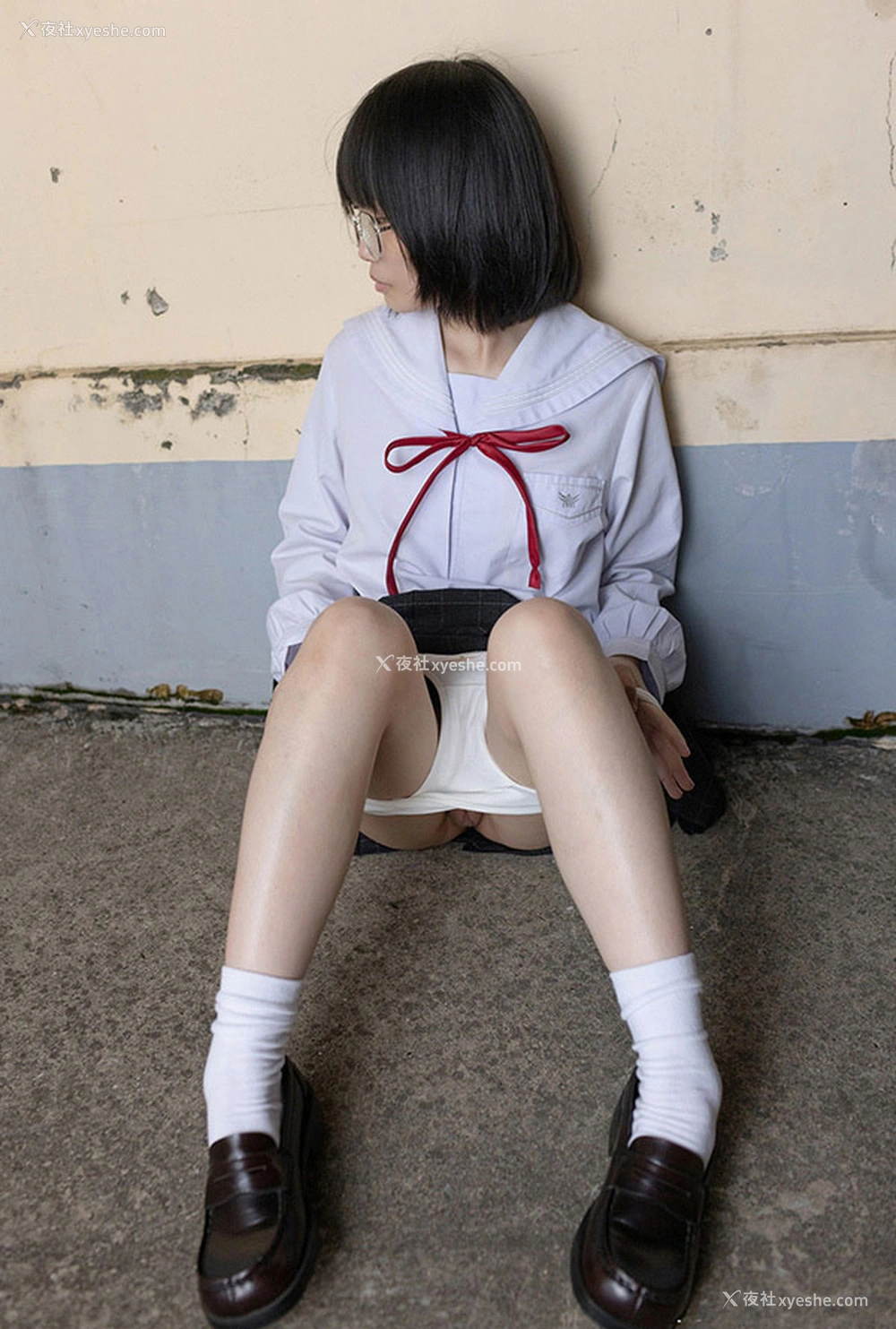 1P - 少女秩序内部定制校服天台露出视图