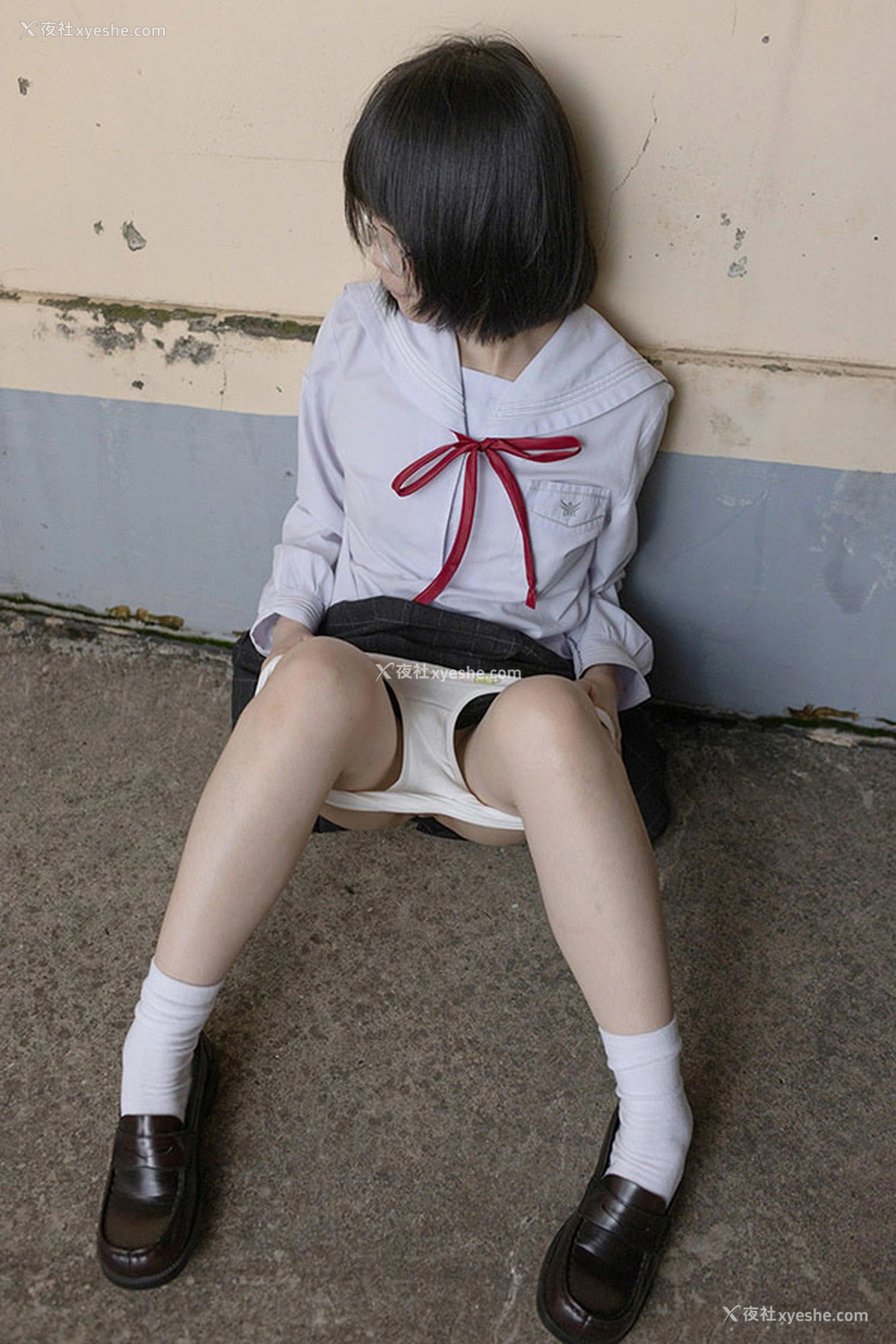 1P - 少女秩序内部定制校服天台露出视图