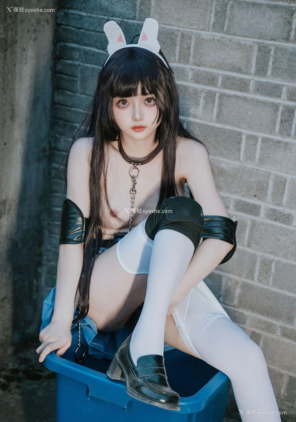 1P - 福利姬白莉爱吃巧克力 – 霞沢ミユ