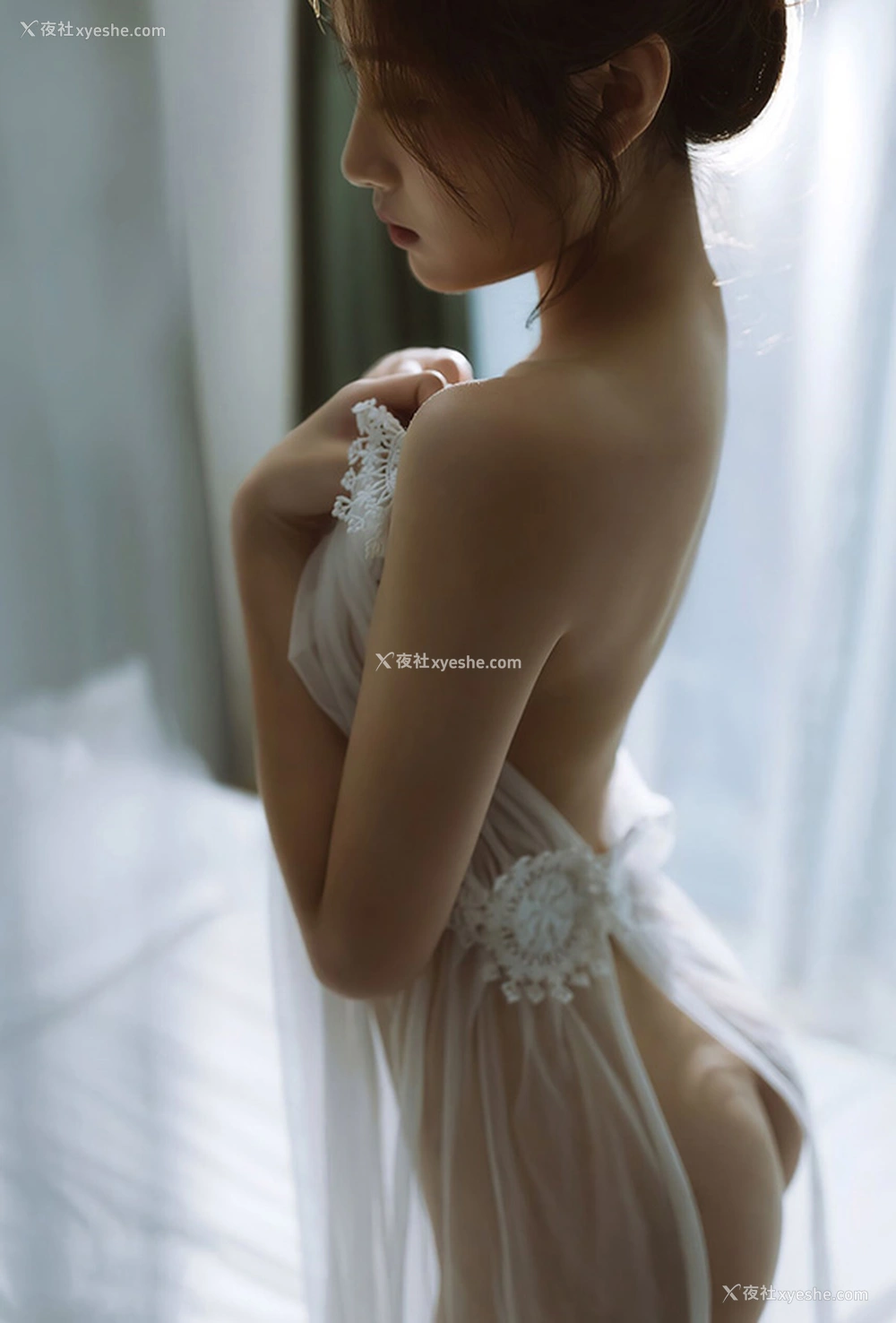 1P - 摄影师清池IES出品2024唯美无圣光图集2