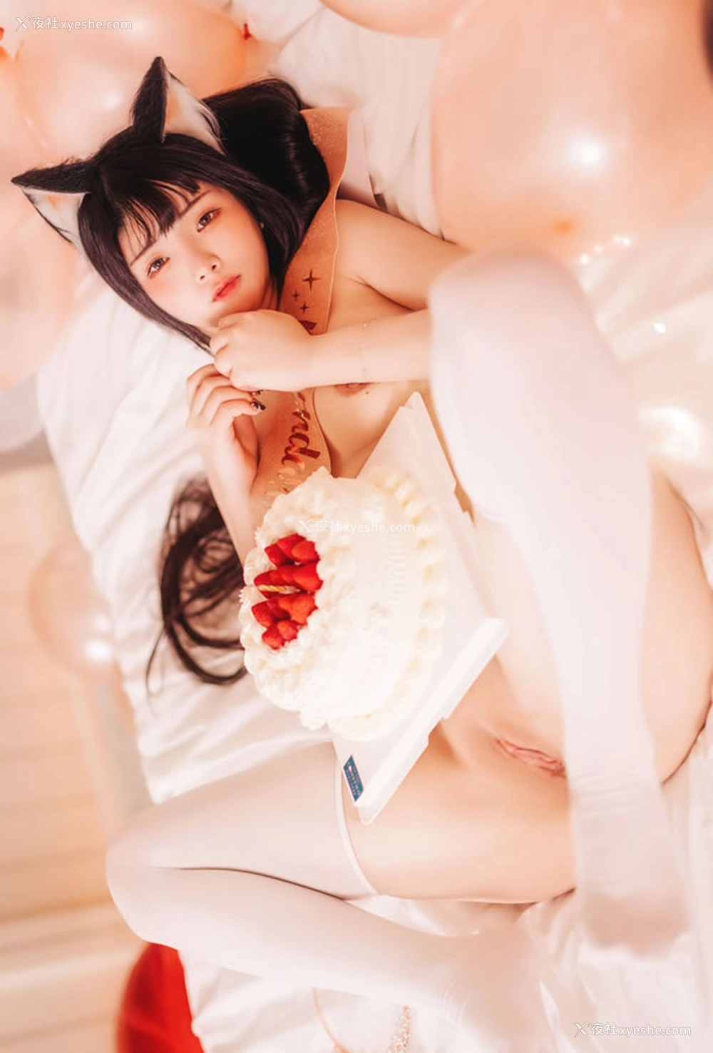 1P - 福利姬落落Raku – 真空雨衣 万圣节女巫