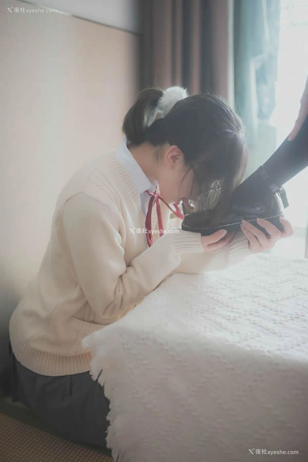 1P - 极品柚木写真品玉系列-制服妹子无圣光套图2