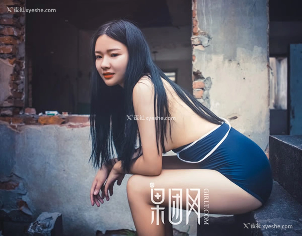 1P - GIRLT果团网No.089香艳大戏之户外无圣光写真