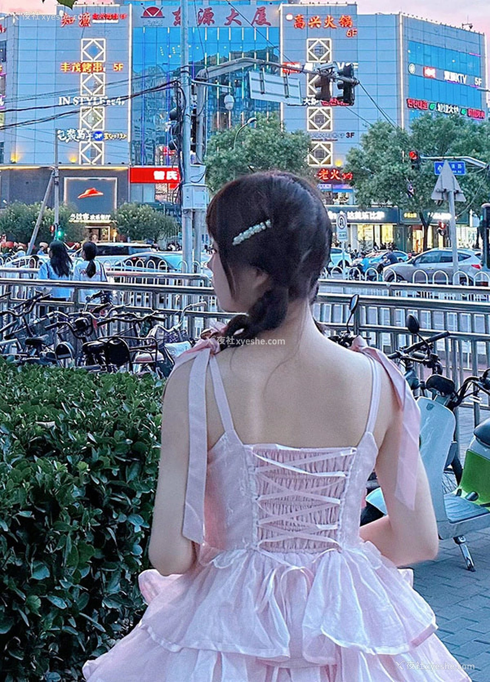 1P - 白虎福利姬@叁壹 裸舞 尺度私拍视图合集