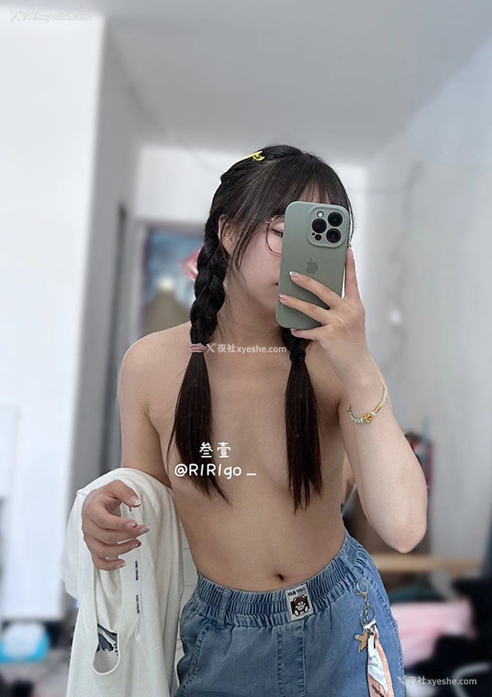 1P - 白虎福利姬@叁壹 裸舞 尺度私拍视图合集