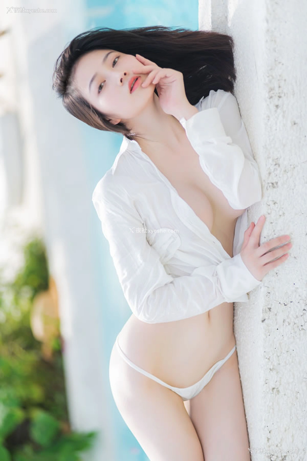 1P - 极品嫩模年年 – 夏日限定泳池无圣光唯美图集
