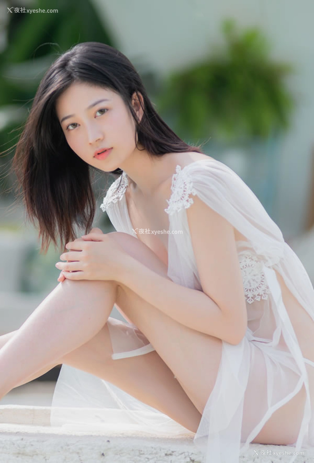 1P - 极品嫩模年年 – 夏日限定泳池无圣光唯美图集