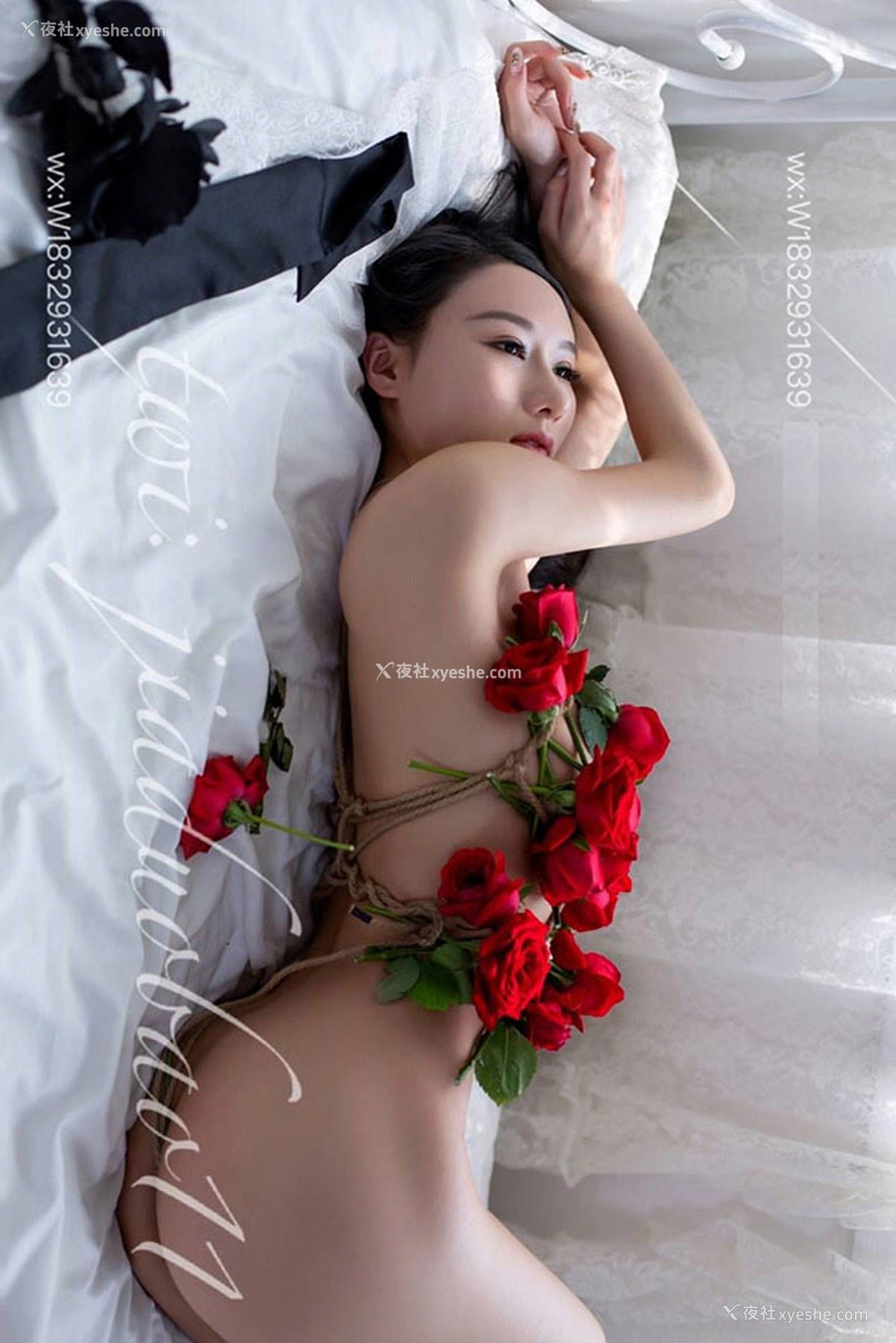 1P - 九头身人气女王佳多饱户外露出私拍合集