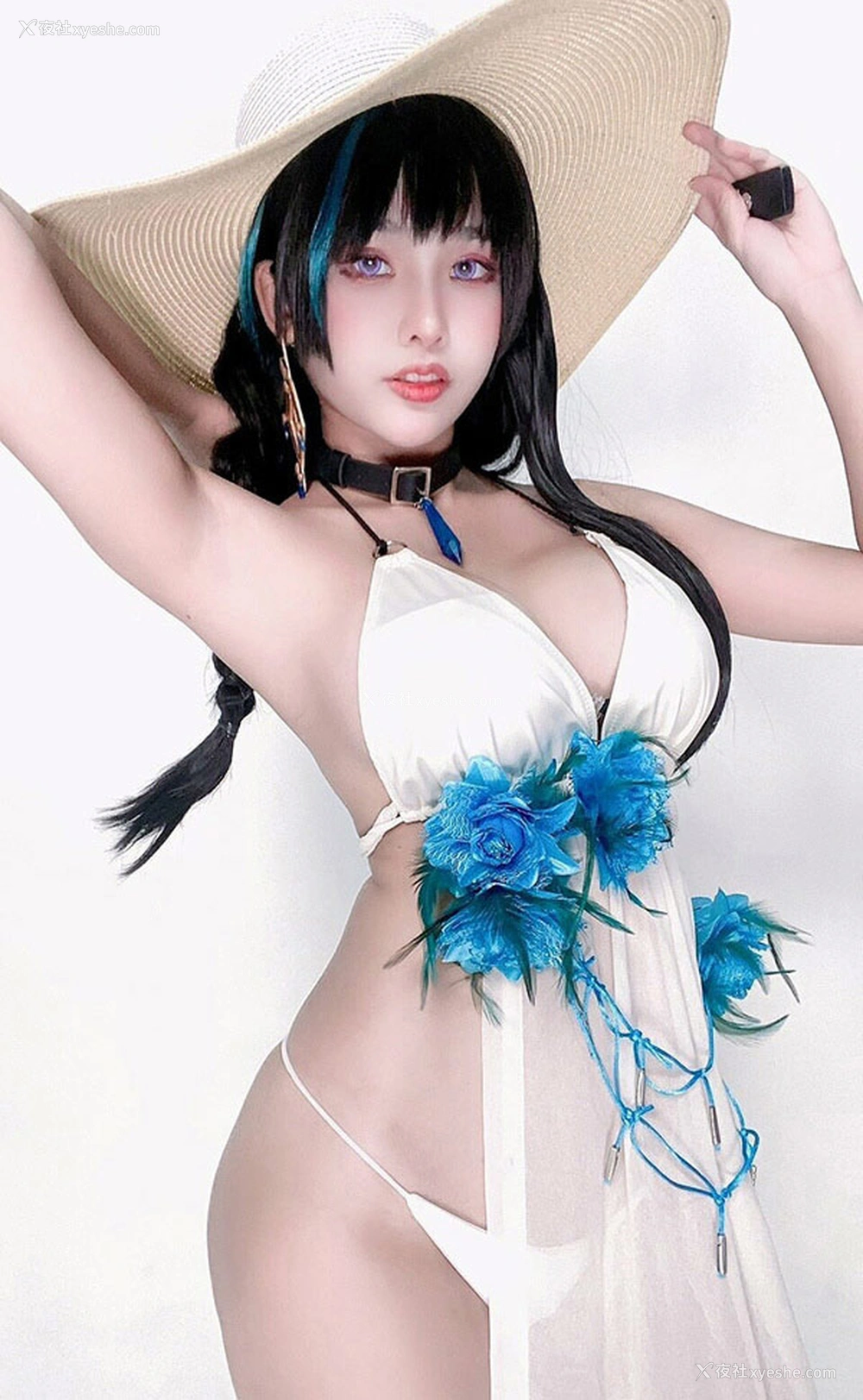 1P - 福利姬Minichu蓝花火辣吊带私拍尺度图集