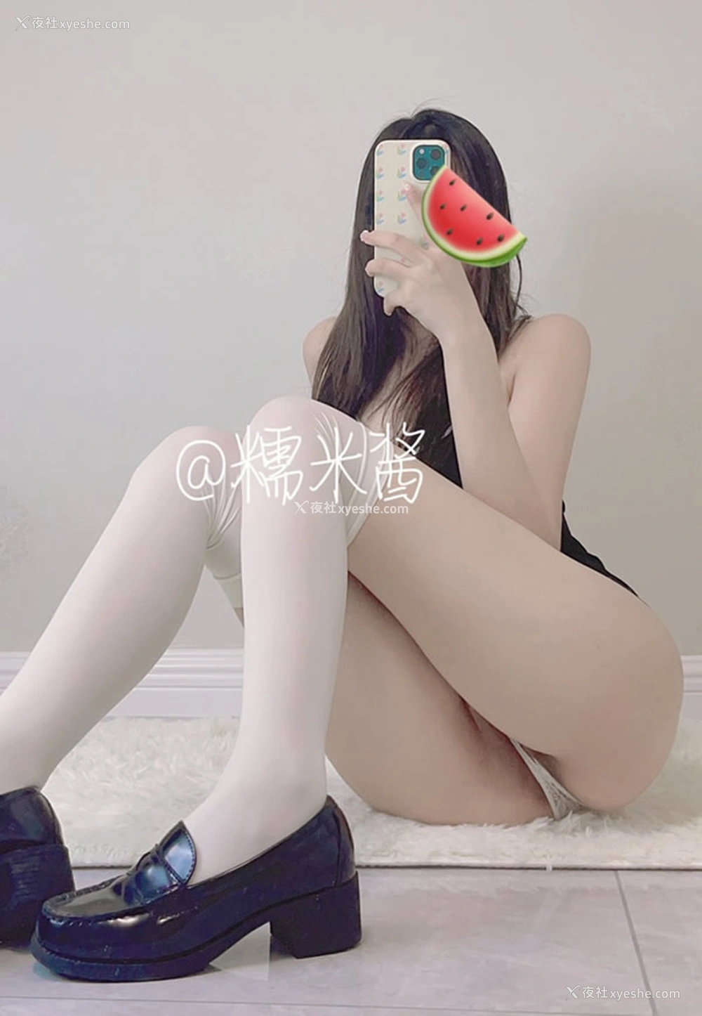 1P - 白虎福利姬@糯米酱尺度私拍合集3
