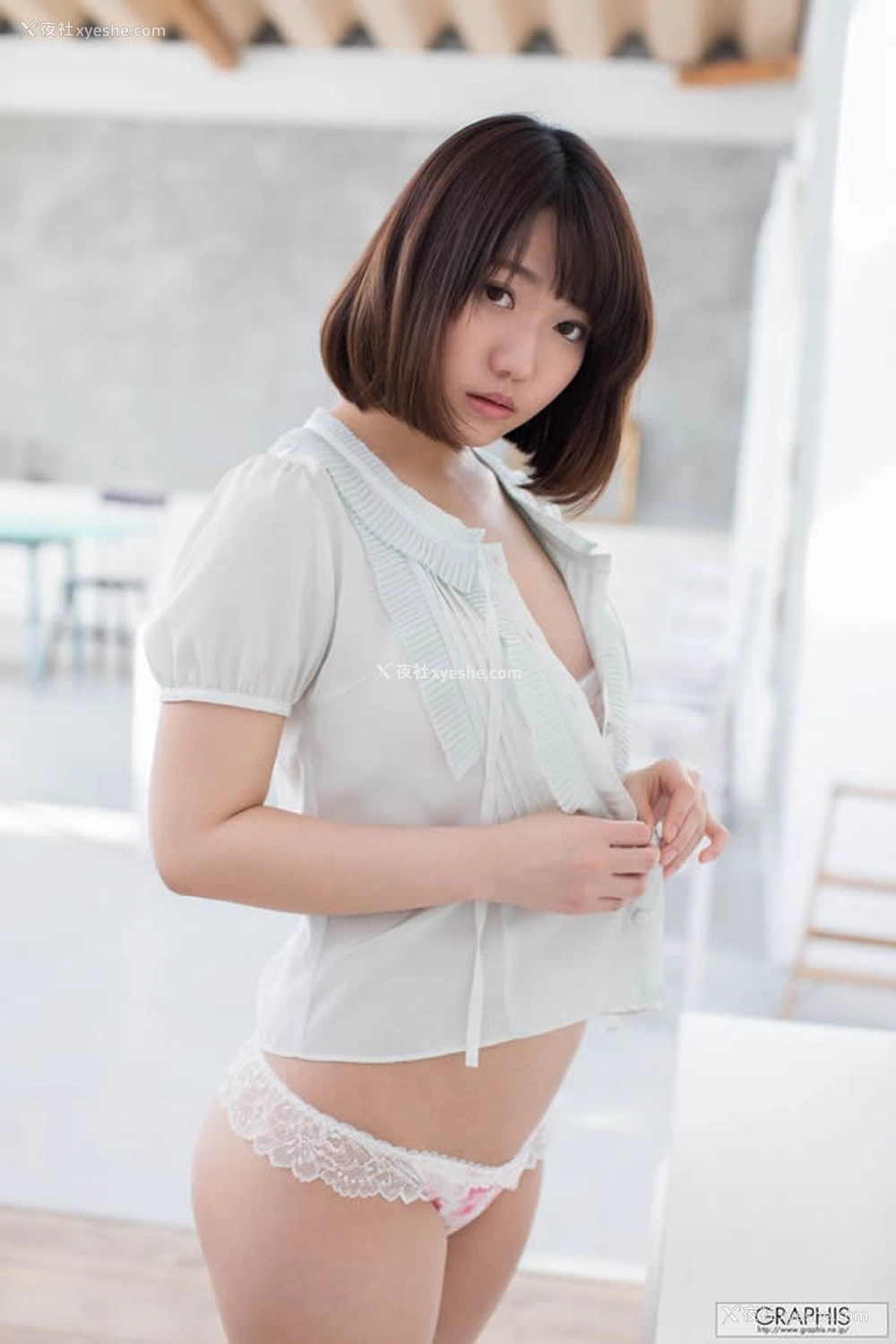 1P - Graphis人体菊川三叶无圣光牛仔衣人体艺术套图