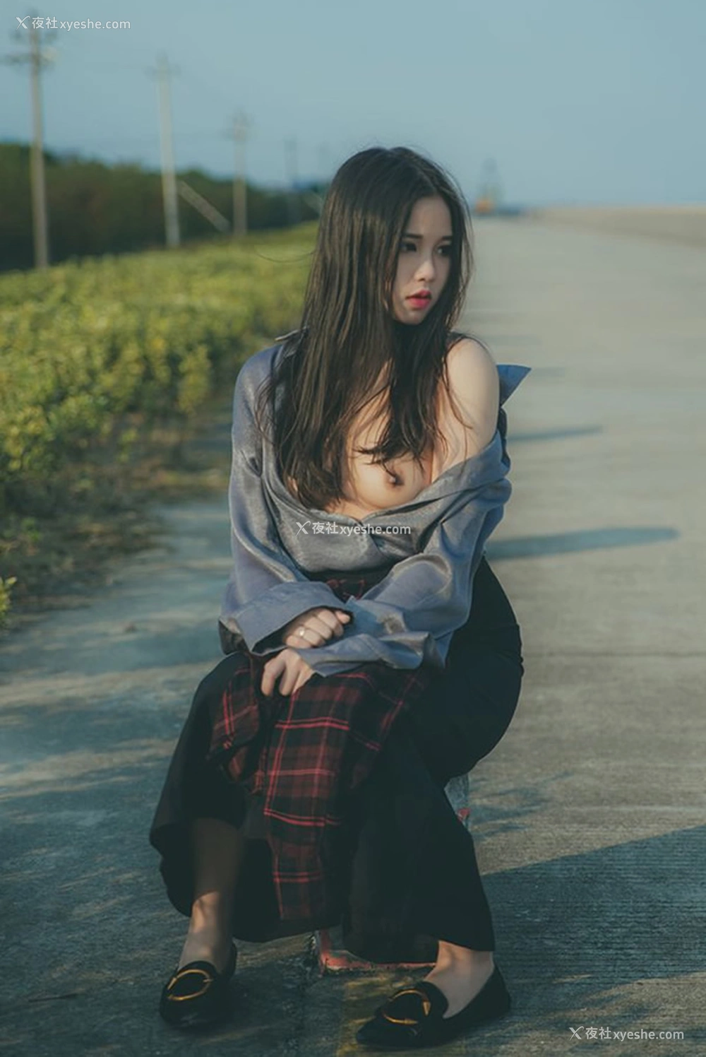 1P - 萝莉网红极品柚木写真品玉系列无圣光套图3