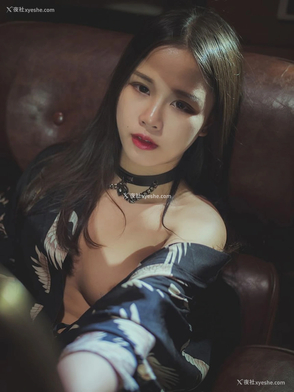 1P - 萝莉网红极品柚木写真品玉系列无圣光套图3
