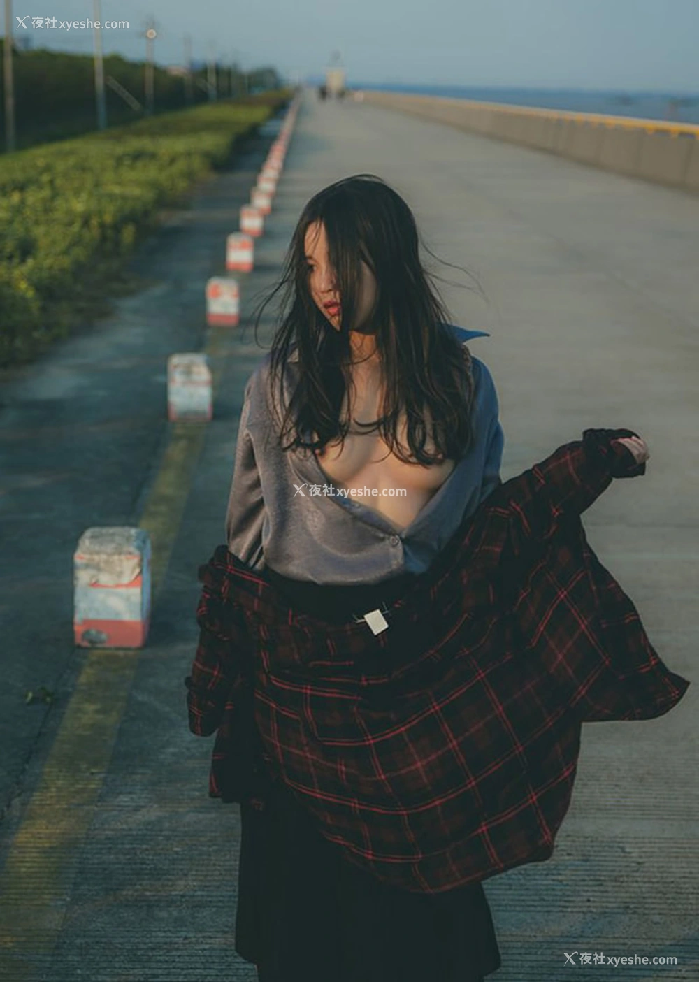 1P - 萝莉网红极品柚木写真品玉系列无圣光套图3