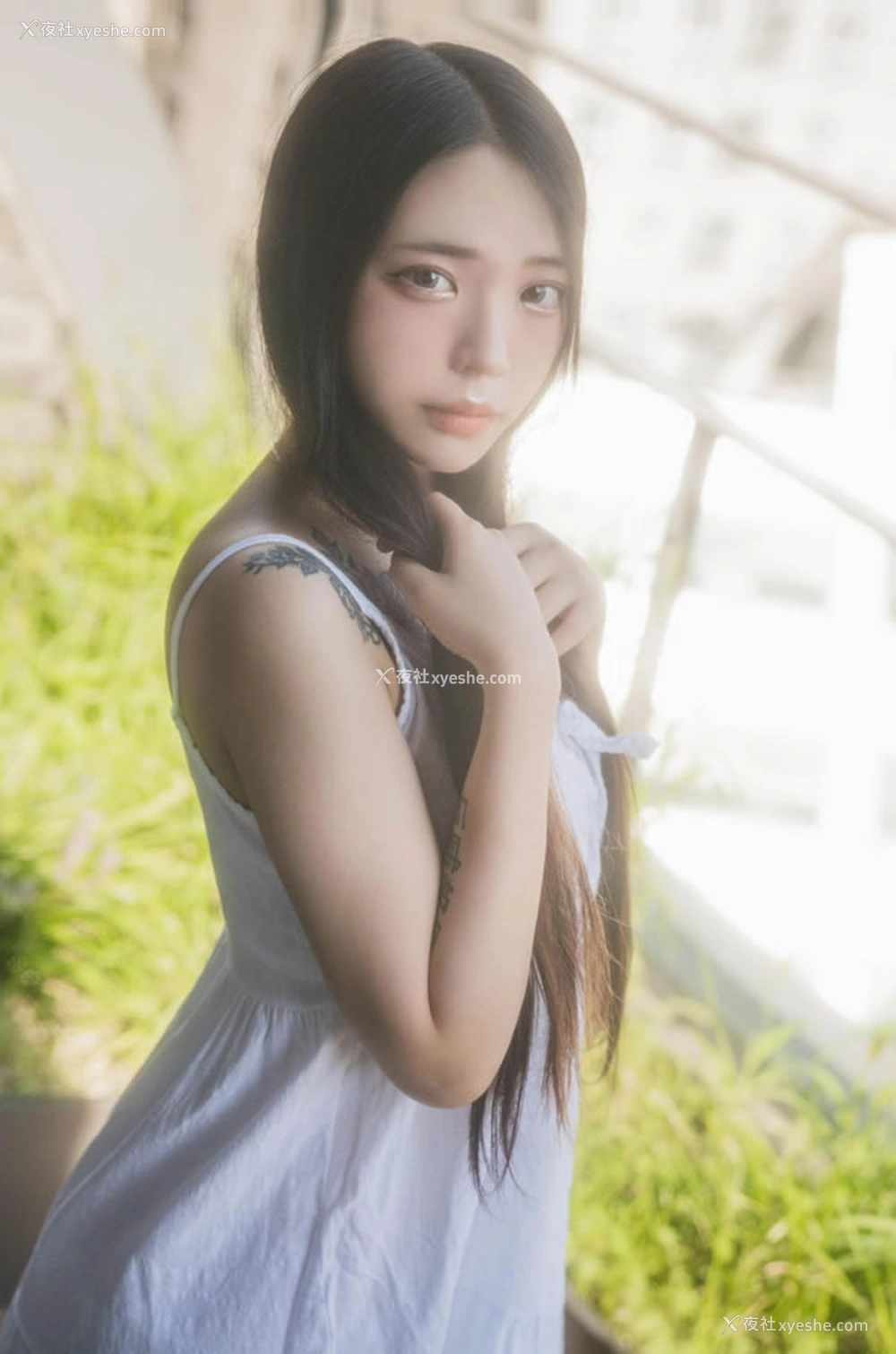 1P - 极品美乳小姐姐Yeon Hwa无圣光人体图集
