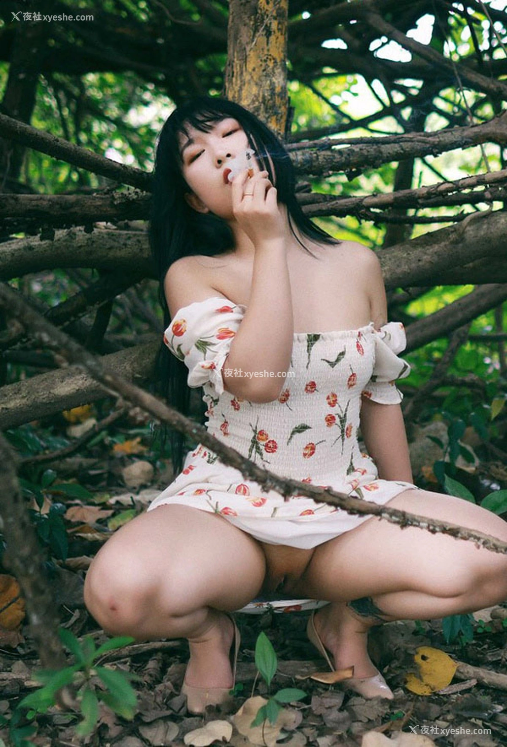 1P - 摄影师Mr.酒徒作品美女无圣光图集之户外篇