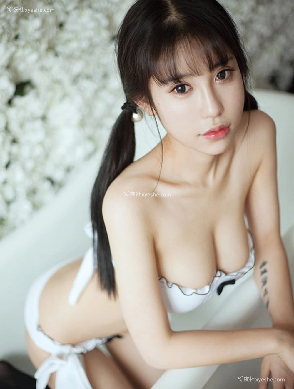 1P - 超美水嫩萝莉悠悠酱奶油无圣光人体合辑白嫩美胸赏心悦目
